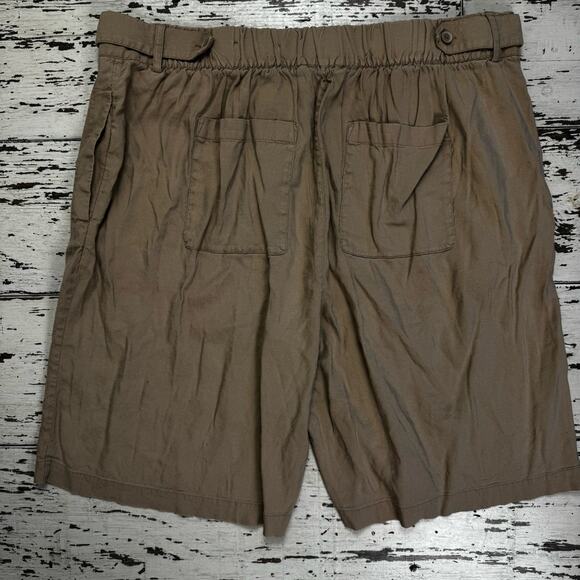 Soft Surroundings Linen Blend Bermuda Shorts Size 2X Khaki Tan Colored 5EW37 - Picture 10 of 10